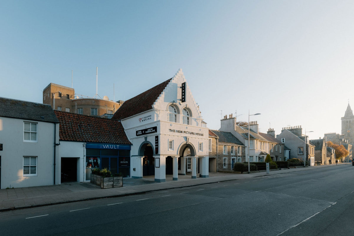 T-Squared Social: Where Golf, Food and Cinema Meet in St Andrews